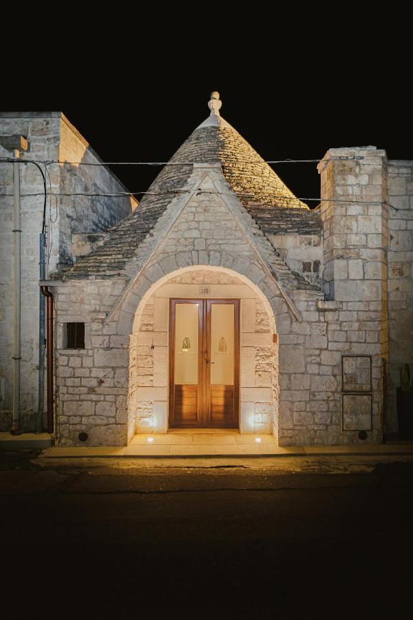 Milestones Modern Suite Trullo Jacuzzi Spa & Relax Alberobello Exteriör bild