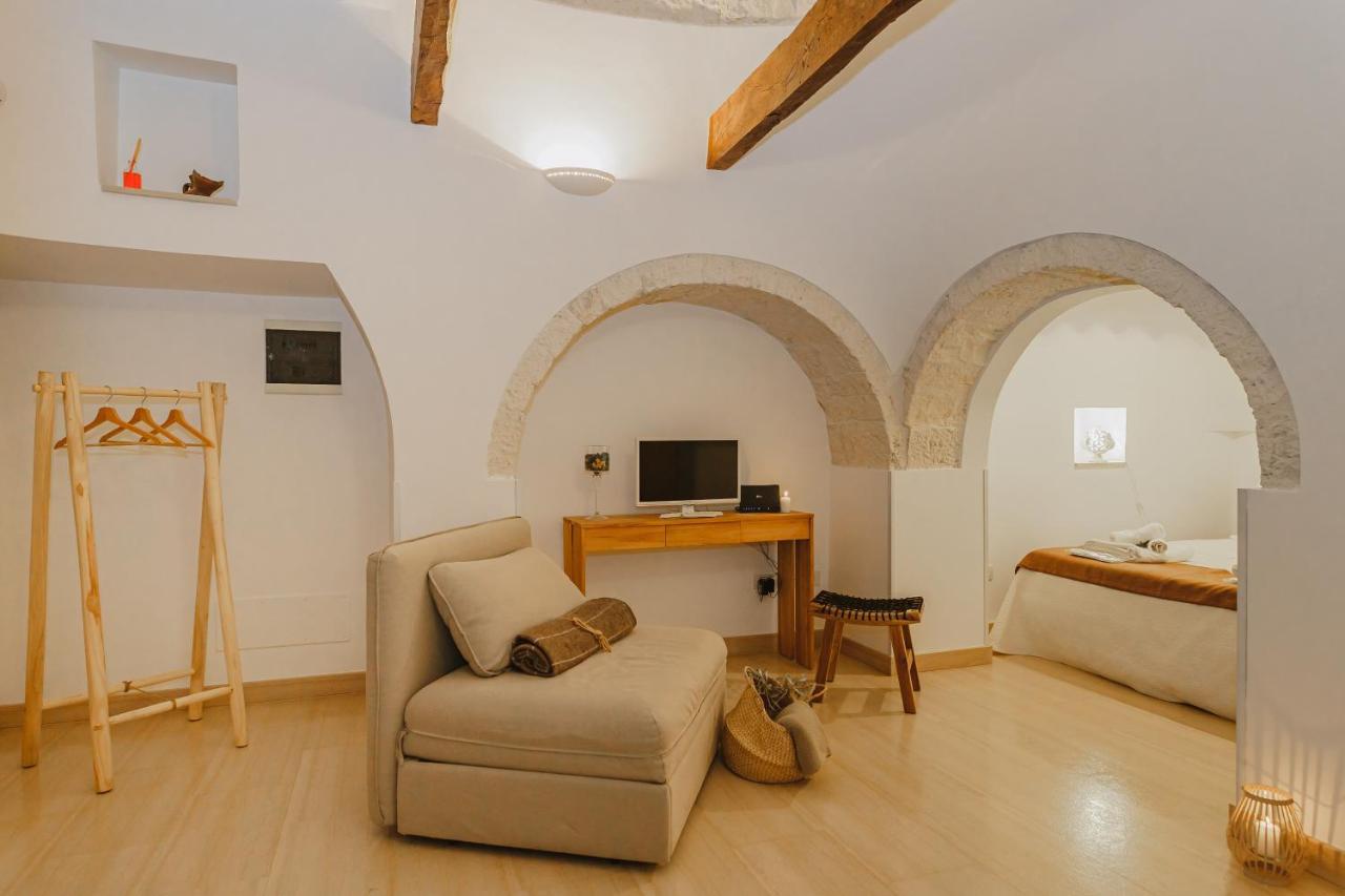 Milestones Modern Suite Trullo Jacuzzi Spa & Relax Alberobello Exteriör bild